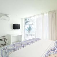 Queen Room with Sea View