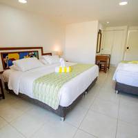 Standard Triple Room with Garden View