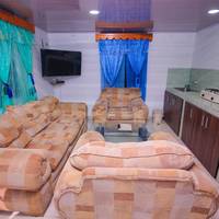 Double Suite (6 Adults)