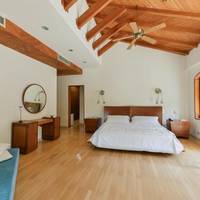 Master Suite Boutique