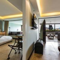 Exclusive Suite