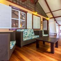 Superior Bungalow with Spa Bath