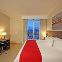 Deluxe King Room - Non-Smoking