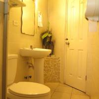 Single Room with Shared Bathroom