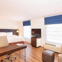 King Studio with Sofa Bed
