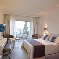 Room #1701739