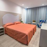 Superior Double or Twin Room (2 Adults + 2 Children)