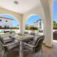 Kymma #12 – Three-Bedroom Villa with Private Pool