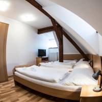 Two-Bedroom Apartment (6 Adults)