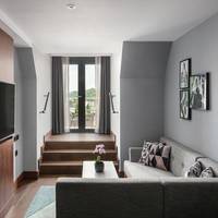 Club Balcony Suite, M Club access, 1 Bedroom Suite, 1 King