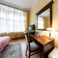 Deluxe Double Room with Shower