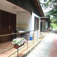 Villa (5 Adults)