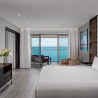 Oceanfront Master King Suite