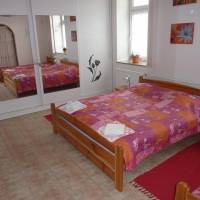 Large One-Bedroom Apartment