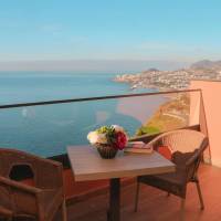 Double or Twin Room with Bay View