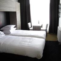 Deluxe Twin Room with Balcony