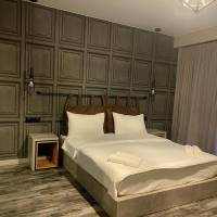 Deluxe Double or Twin Room with Mountain View