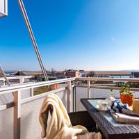 Double Room with Balcony and Lake View