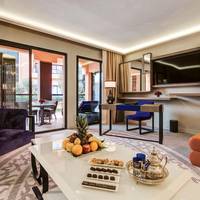 Prestige King Suite with Living  Room and Sofa