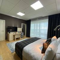 Deluxe Double Room with Balcony and Sea View