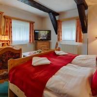 Deluxe Double Room with Shower