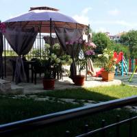 Studio with Garden View