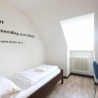 Single Room with Shared Bathroom