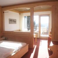 Deluxe Double Room with Balcony with Access to Indoor Pool