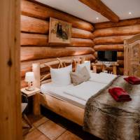 Double Room with Terrace Log House