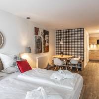 Deluxe Studio Apartment