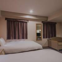 Standard Twin Room - Non-Smoking