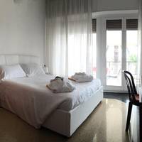 Two Connecting Double Rooms with Sea View