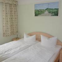 One-Bedroom Bungalow