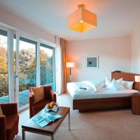 Small Double Room - Land Side