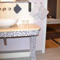 Deluxe Double Room (2 Adults + 1 Child)