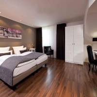 Room #6459225