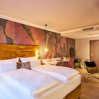 Grand Deluxe Double Room