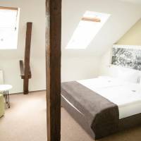 Large Double Room