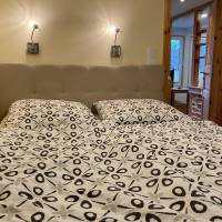 One-Bedroom Holiday Home
