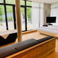 Spa corner with private sauna - panoramic view of the sunny side with terrace