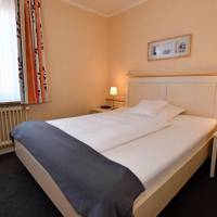 Large Single Room