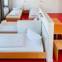 Sextuple Room
