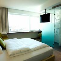 Business Queen Room