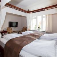 Large Double Room