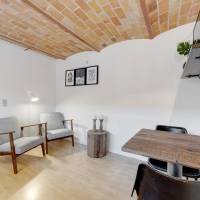 One-Bedroom Apartment (2 Adults)