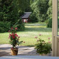 Holiday House