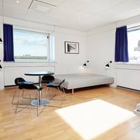 Standard 8-Bed Room