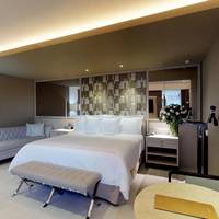 Ambassador Royal Junior Suite