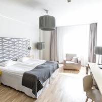 Deluxe Double Room with Spa Access