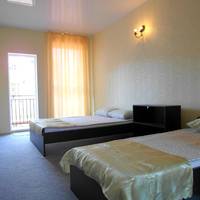 Comfort Triple Room with Shower